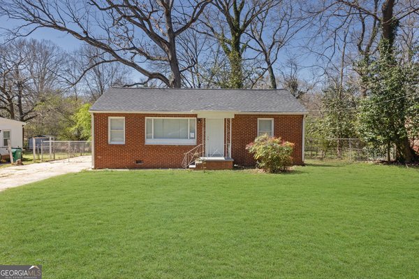 1883 Clarke Lane, Decatur