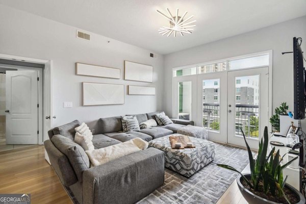 390 17TH Street, Atlanta