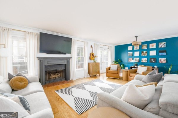 1348 Sheffield Glen Way, Atlanta