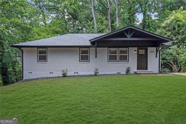 1733 Hollyhock Terrace, Decatur