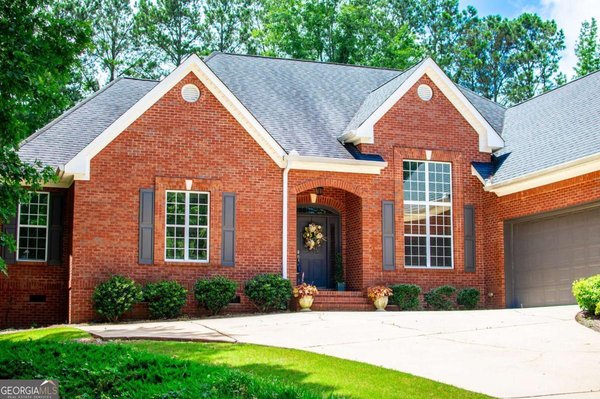 109 National Way, Carrollton