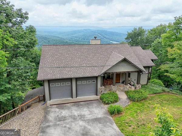 990 Hickory Nut Mountain Road, Tallulah Falls