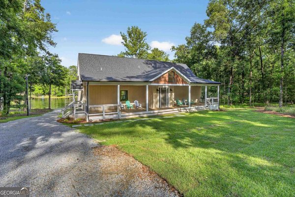 1005 Dennis Station Road, Eatonton