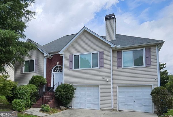 1338 Barrett Bluff Drive, Lawrenceville