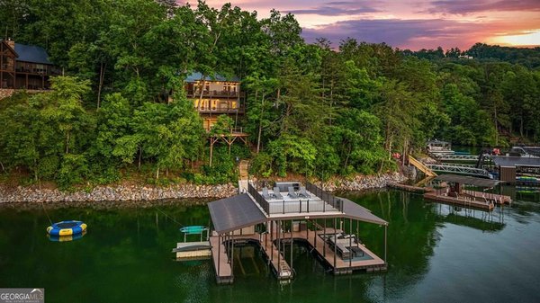 128 Overlake Court, Morganton