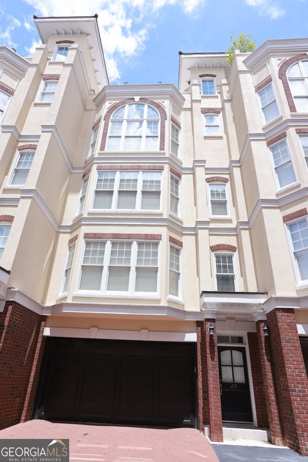 3541 Roswell Road, Atlanta