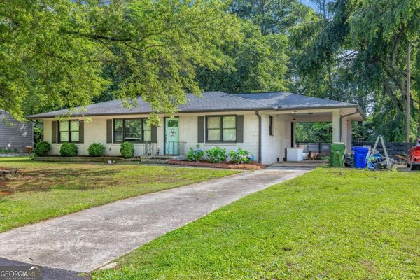 312 Glen Iris Drive, Monroe