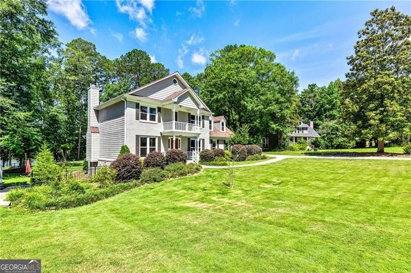 115 Edgewater Way, Peachtree City