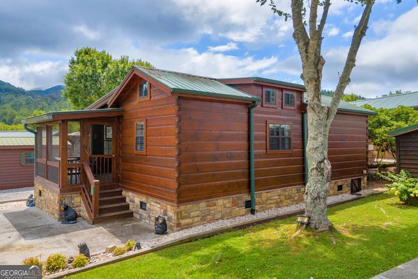 106 River Vista Drive, Dillard