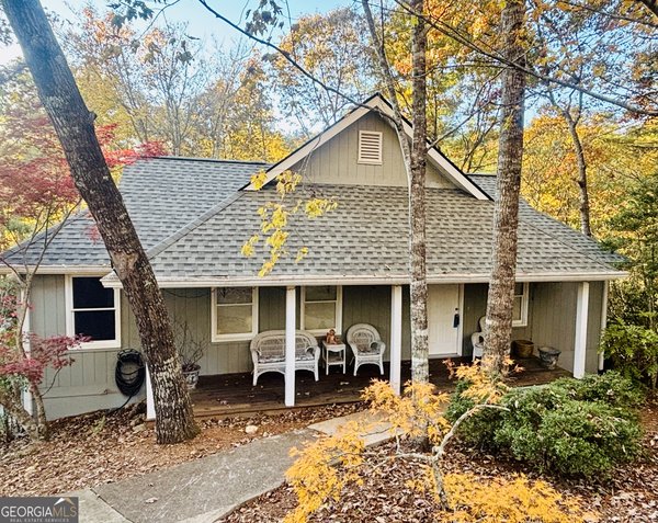 359 Bahn Erlenbruck, Helen