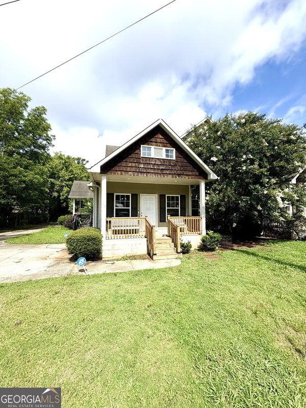 102 Parker Street, Lagrange