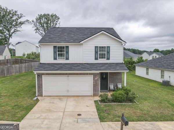 225 Fox Chase Way, Hogansville