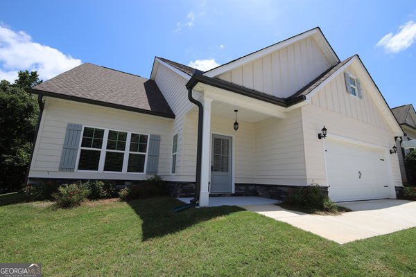 112 Celebration Boulevard, LaGrange