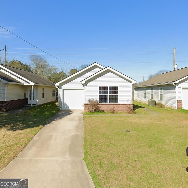 344 Orchard Way, Warner Robins