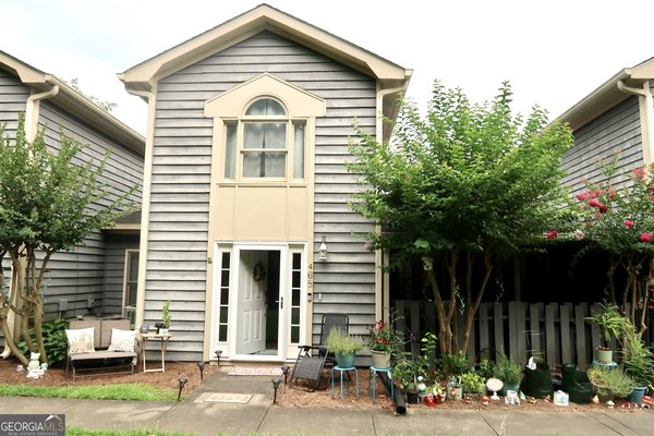 468 River Pointe Drive, Macon