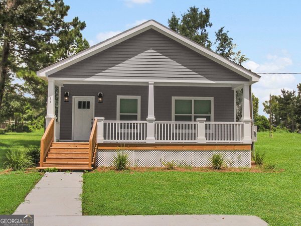 34 Pear Street, Ludowici