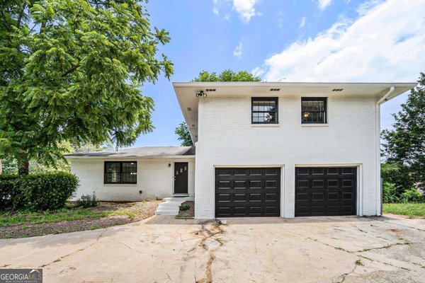 1894 Twin Falls Road, Decatur