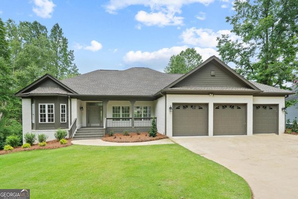 1390 Winged Foot Drive, Greensboro