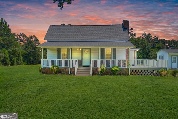 303 Oak Way Drive, Eastanollee