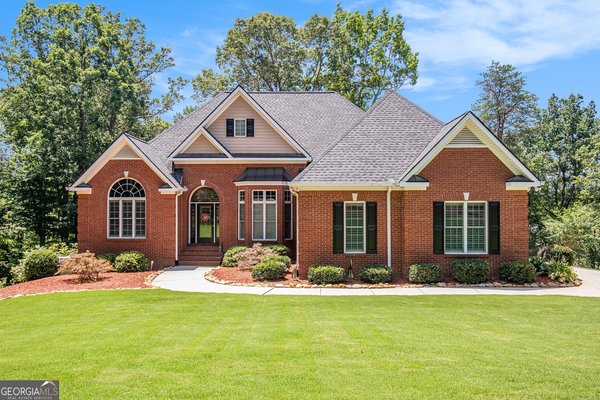 131 Wine Sap Way, Clarkesville