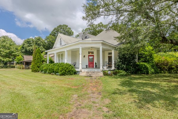 5 Oak Street, Luthersville