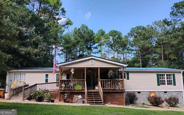 2110 Cromer Road, Dewy Rose