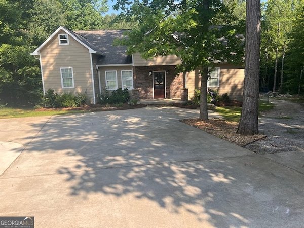 255 Emerald Pointe Drive, Carrollton