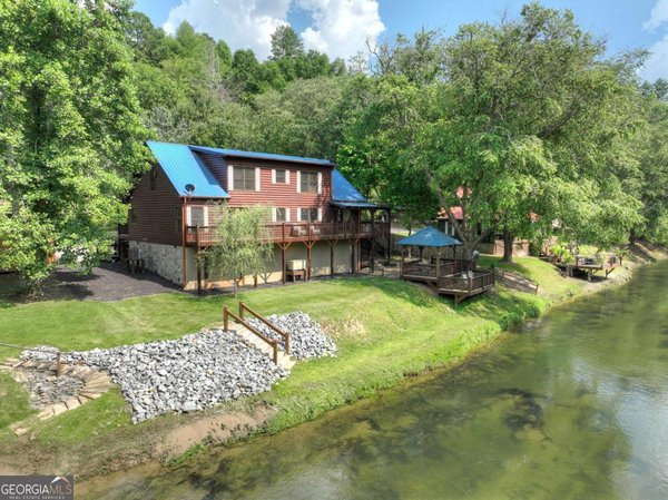 946 Fish Trap Trail, Mineral Bluff