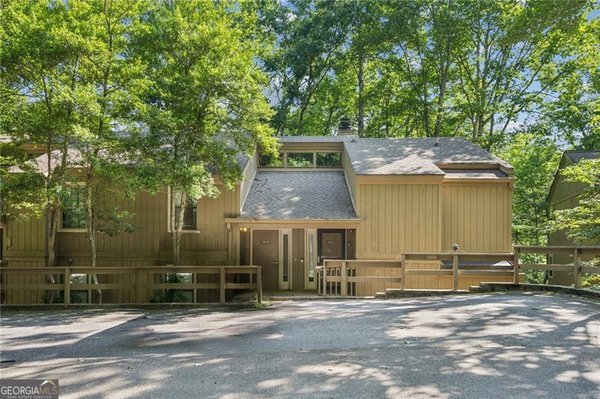 135 Chestnut Rise Trail, Big Canoe
