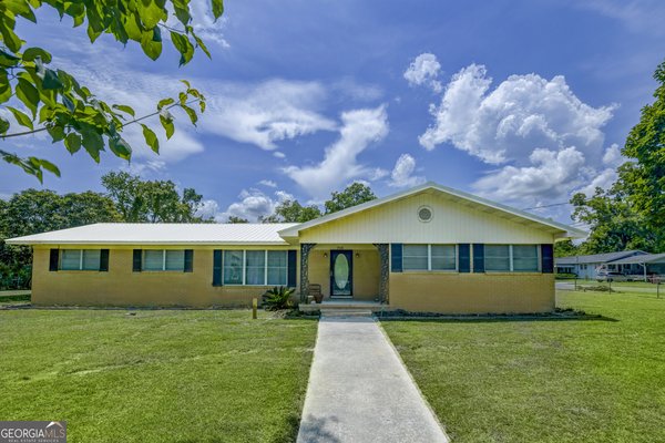 706 Jenkins Street, Blackshear