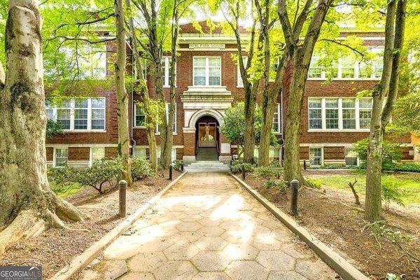 1041 State Street, Atlanta