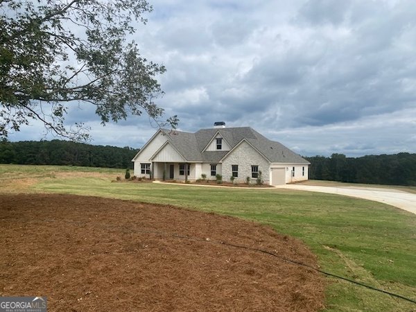 359 Gray Road, Roopville