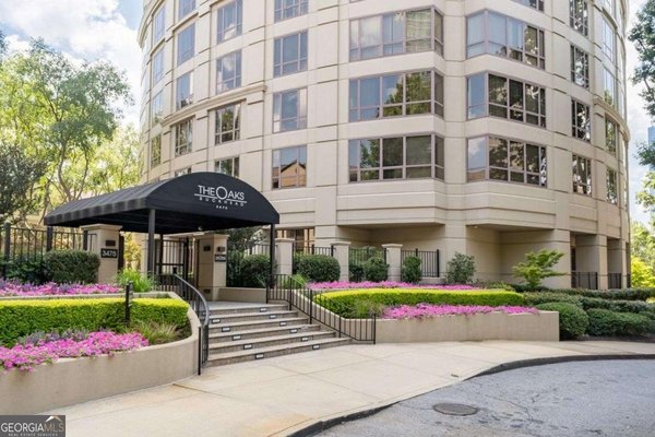 3475 Oak Valley Road, Atlanta