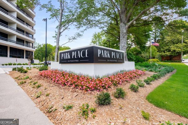 2660 Peachtree Road, Atlanta