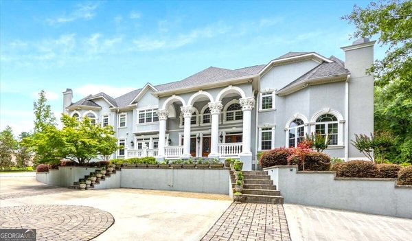 311 North Rivoli Farms Drive, Macon