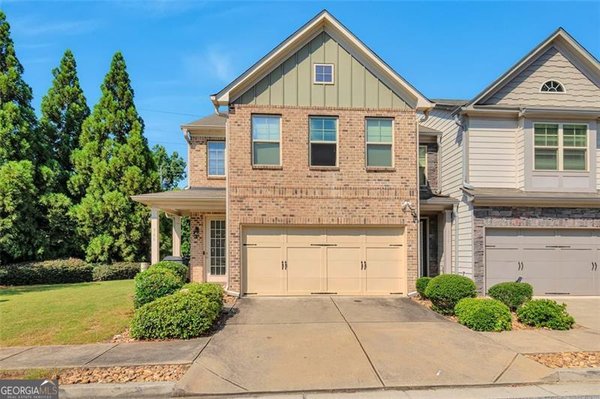 566 JODY Place, Lilburn