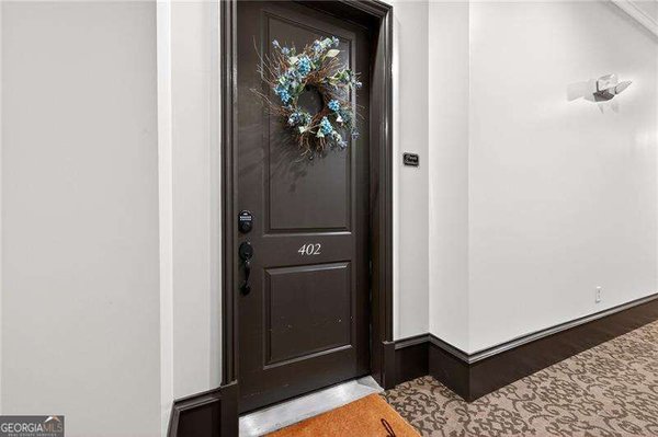 360 Chambers Street, Woodstock