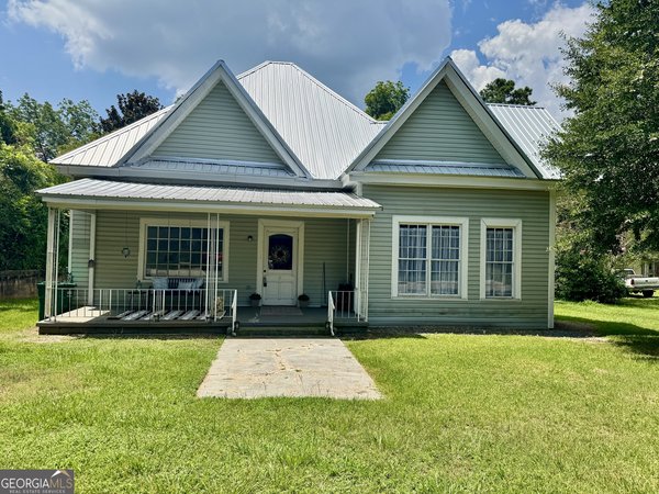 513 College Street, Dawson