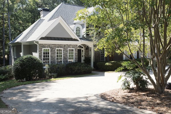 109 Windridge Drive, Lagrange