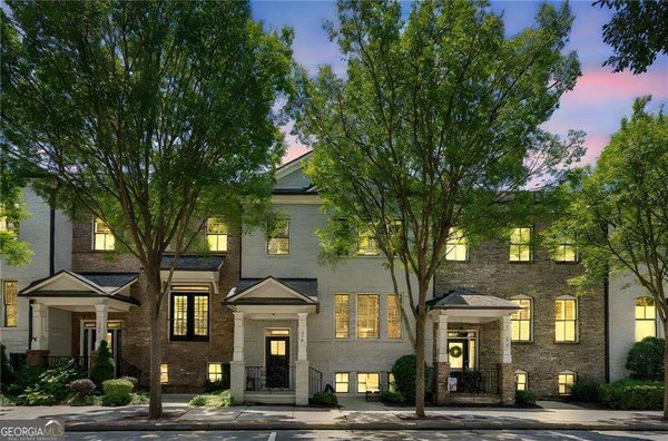 350 Suwanee Avenue, Suwanee