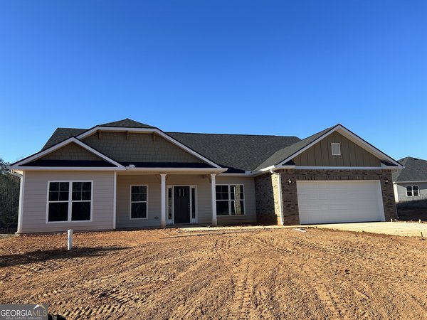 1402 Barrington Place Terrace, Macon