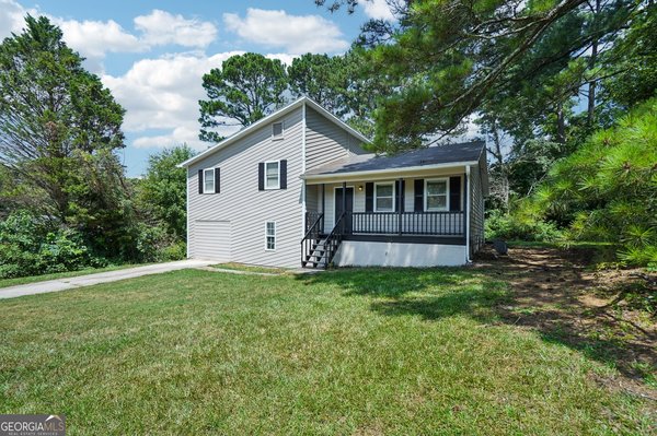 3585 Royal Court, Snellville