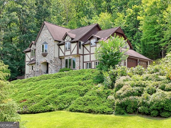 251 Quail Cove Lane Brasstown