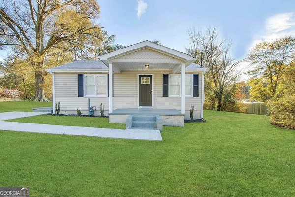 413 Dallas Highway, Villa Rica