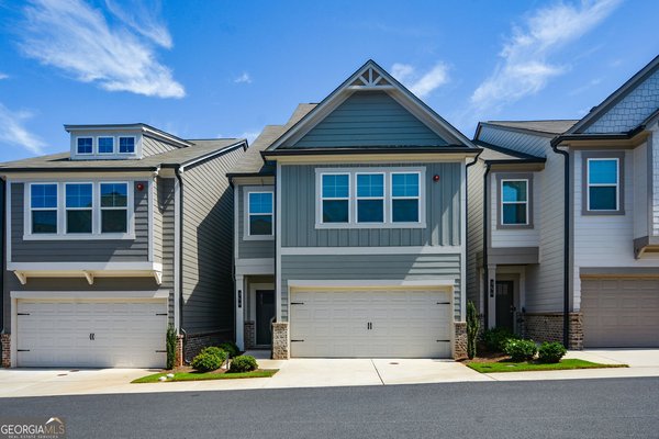 356 Hayden Circle, Woodstock