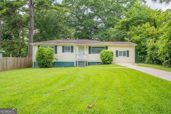 2611 Rex Avenue, Atlanta