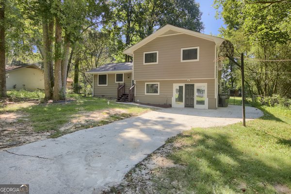 3486 CENTERVILLE Lane, Snellville