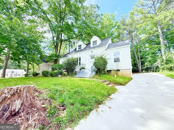 1679 Altadena Place, Atlanta