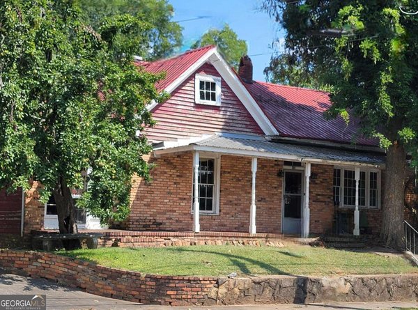 346 Oliver Street, Elberton