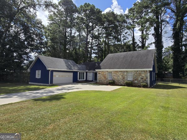 2251 Country Club Drive, Conyers